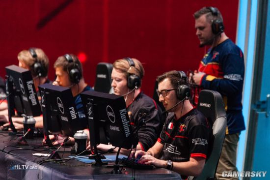 自律与共济 自律与共济