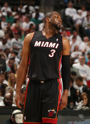 两局横扫 两局横扫