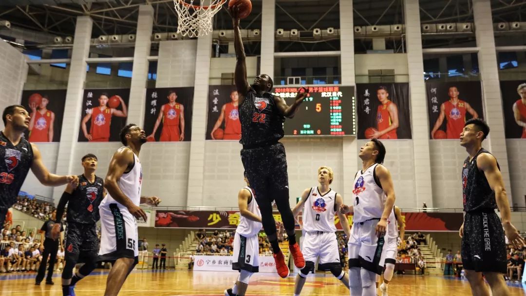 避免违规探 避免违规探